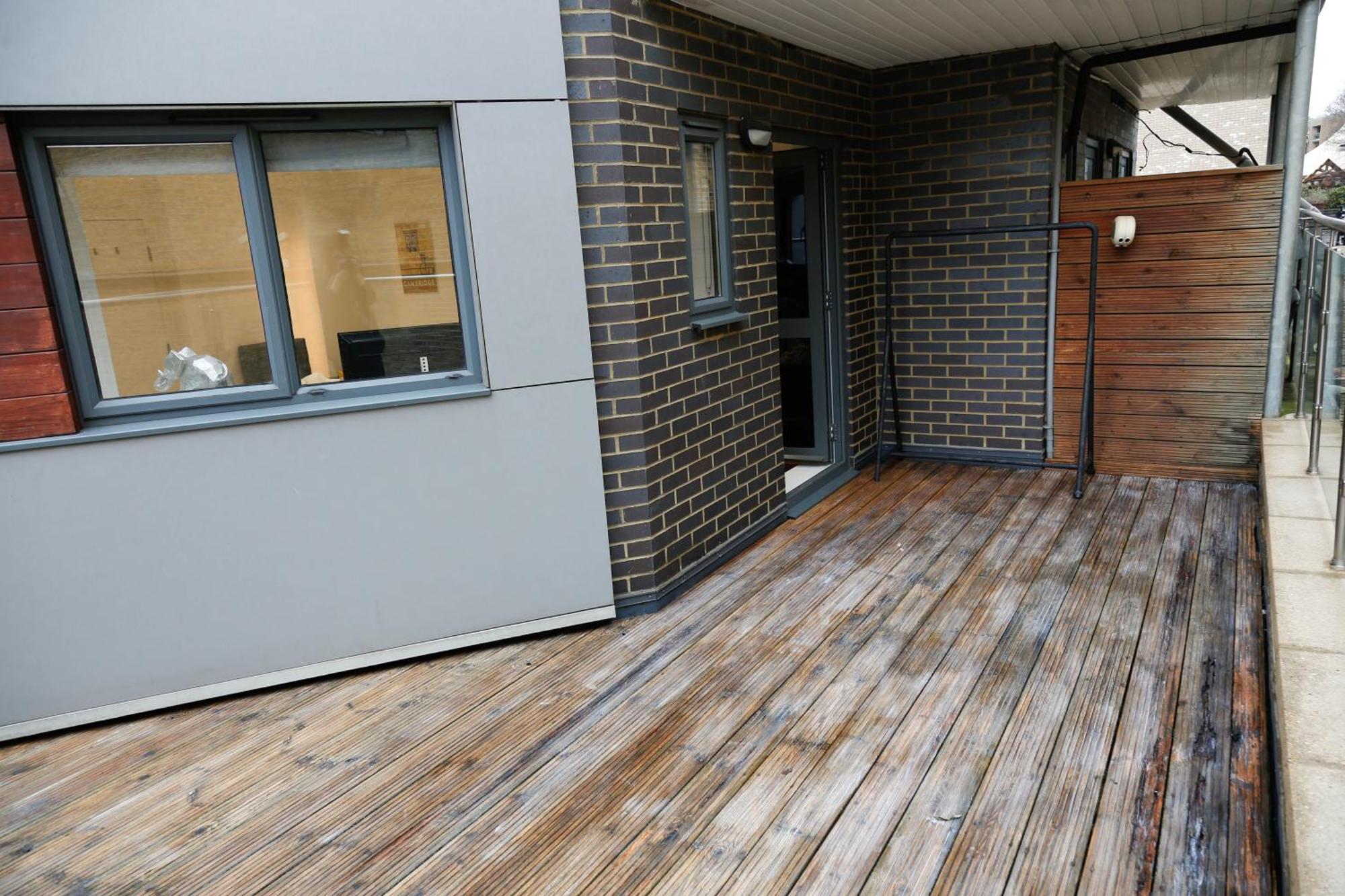 New Luxury Apartments In Central Location Next To Shops, Cafes, Bars & Metro Londýn Exteriér fotografie